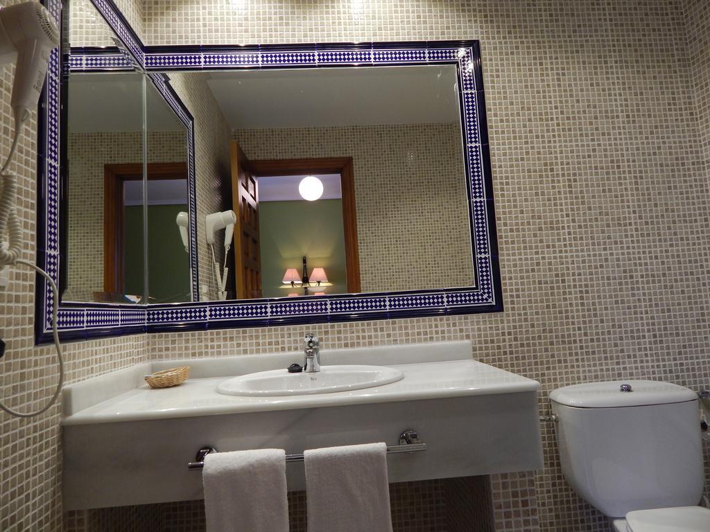 Hotel Maestre Cordoba Luaran gambar